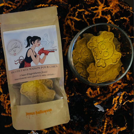 Friandises bio sans gluten pour chien - Chauves souris, fantômes ou têtes de mort !