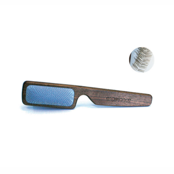 Brosse carde Biogance – démêle sans casser le poil (idéale poils longs)