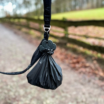 Porte-Sac à crottes à accrocher à la laisse, un sac ou autre !