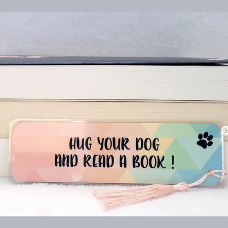 🌸 Marque-pages “Hug your Cat / Dog and read a book”